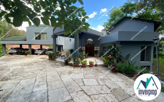 Casa en Venta en Villa Elena